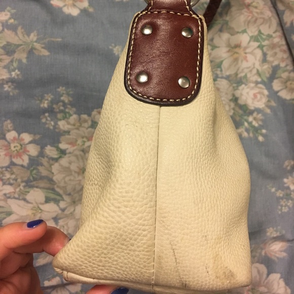 Clearance 🛍 Vintage fossil shoulder handbag. - Picture 5 of 6